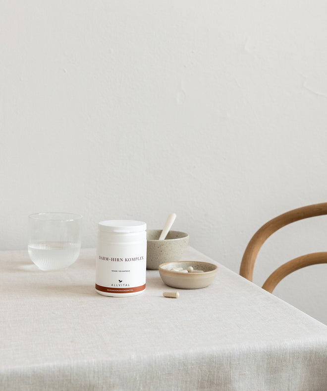 Allvital Darm-Hirn Komplex enthält L-Glutamin, Cholin und sekundäre Pflanzenstoffe aus der Katzenkralle und Lapacho. Für eine gesunde Darm- und Gehirnfunktion. Allvital Darm-Hirn Komplex enthält L-Glutamin, Cholin und sekundäre Pflanzenstoffe aus der Katzenkralle und Lapacho. Für eine gesunde Darm- und Gehirnfunktion.