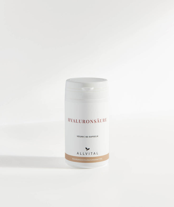 Hyaluronsäure von Allvital enthält reine Hyaluronsäure als Natriumsalz in Kapselform. Fördert die Schmierfunktion der Gelenke.  Hyaluronsäure von Allvital enthält reine Hyaluronsäure als Natriumsalz in Kapselform. Fördert die Schmierfunktion der Gelenke.